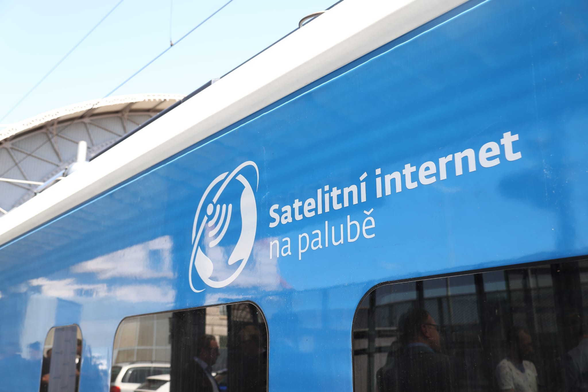 Satelitní internet