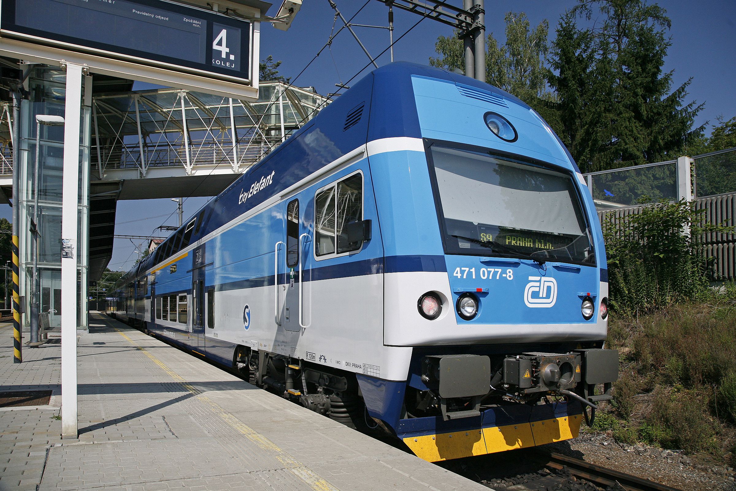 Vlak CityElefant ve Strančicích