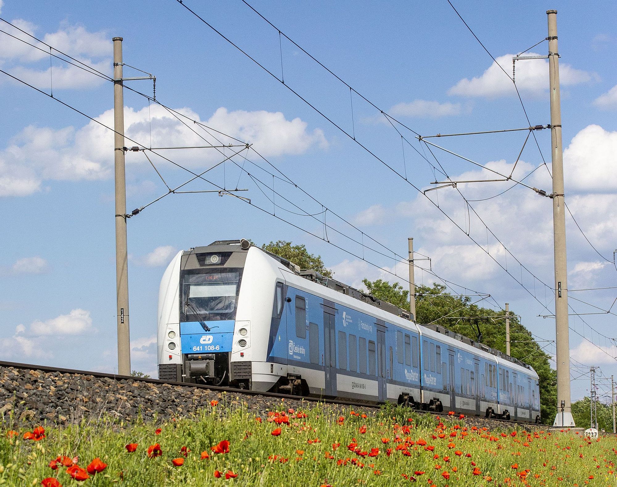 Regionální vlak ČD - Řečany nad Labem