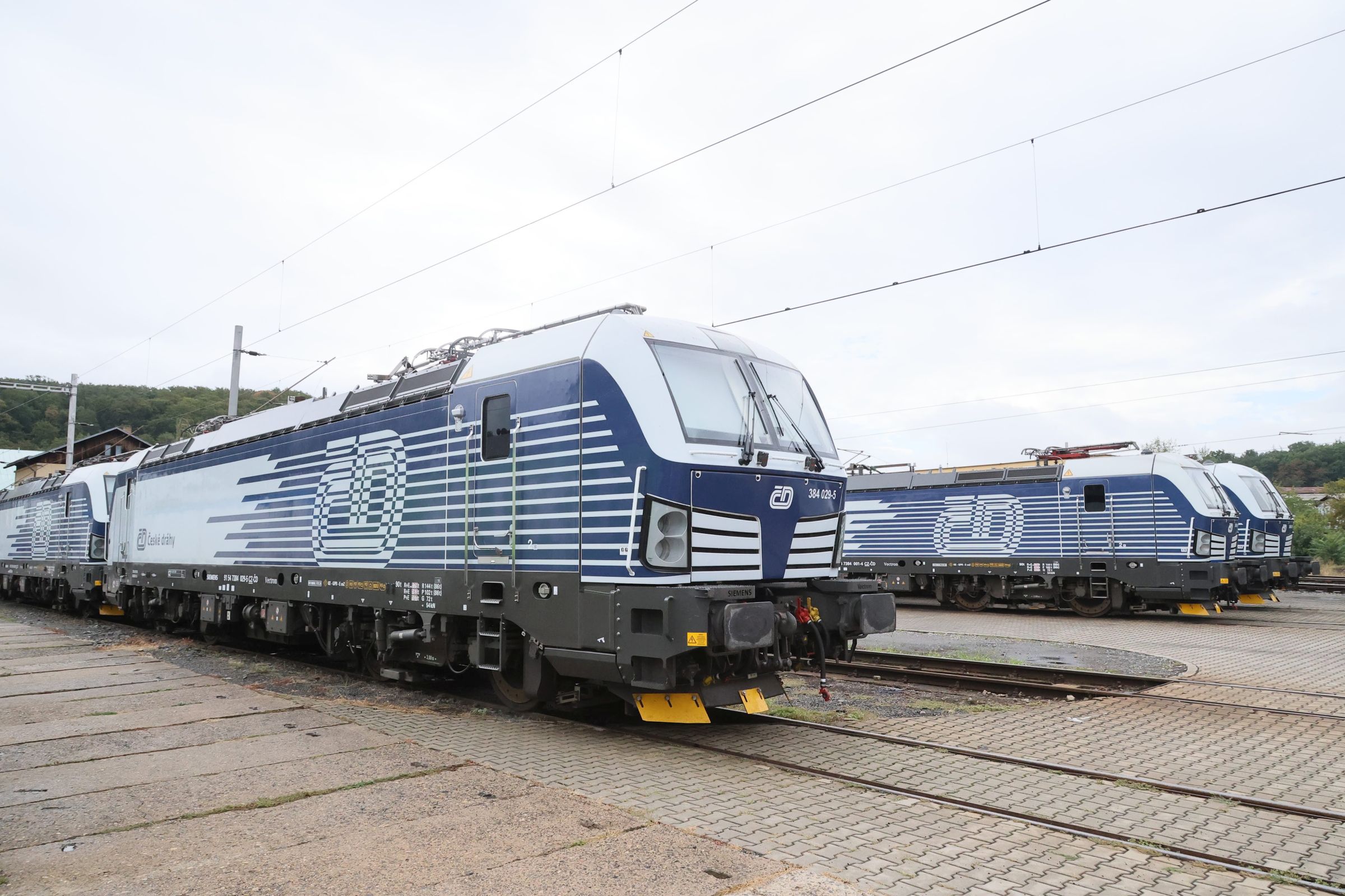 Vectrony řady 384